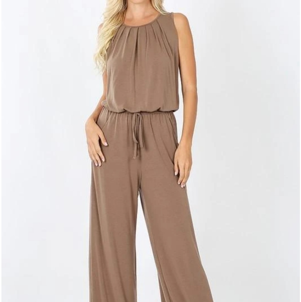 Zenana keyhole jumpsuit in MOCHA size:M